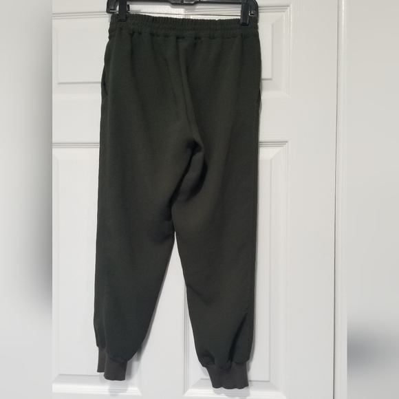 Aritzia Wilfred Green Jogger Buffon Pants - Picture 2 of 11